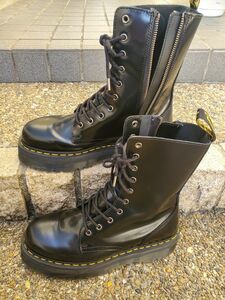 Dr.Martens　JADON HI 10ホール