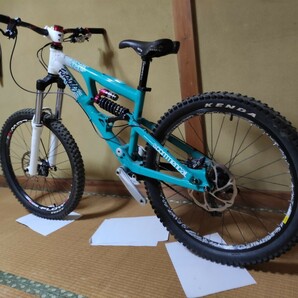 希少 commencal コメンサル フリオス ダウンヒル マウンテンバイク フルサス 室内保管の画像5