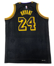 Nike Kobe Mamba Mentality スウィングマン ジャージー BOYS XLサイズ　レイカーズ　LAKERS コービー ユニフォーム NBA ゲームシャツ_画像3