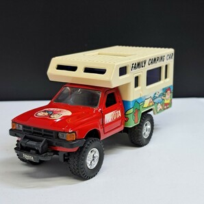 YONEZAWA ダイヤペット NO.011-01584 トヨタ ハイラックス 4WD 1/40 キャンピングカーの画像1