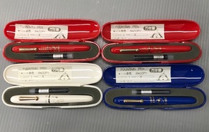 あ//J6638 【未使用・保管品】　スヌーピー　FOUNTAIN PEN ケース入り　万年筆　4点セット　