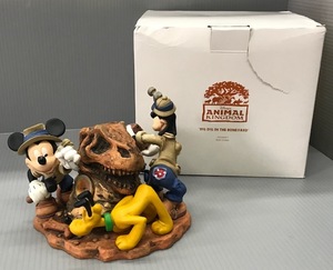 あ//J6693 【良品】ディズニー　Disney アニマルキングダム　時計付きフィギュア　Big Dig in the Boneyard 1998年頃　レジン製品