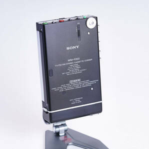 極美品丨SONY WALKMAN ラジオ録再機 カセットウォークマン WM-F203 整備品の画像4