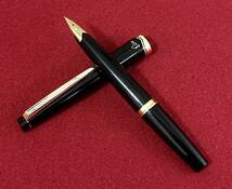 ☆B) 万年筆 PILOT パイロット Elite エリート ペン先 14K-585 F 筆記用具 ★_画像1