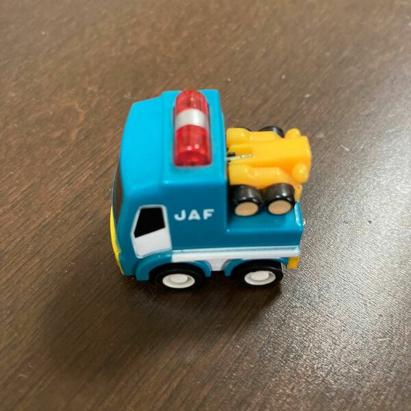 ミニカー　JAF レッカー車　超ミニサイズ