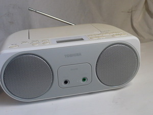 東芝 TOSHIBA CDラジオ ◆ TY-C150 ワイドFM 2017年