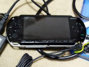 (ジャンク)PSP本体初期型(型名：PSP-1000) ソフトウェアバージョン1.00 メモリースティック32MB付