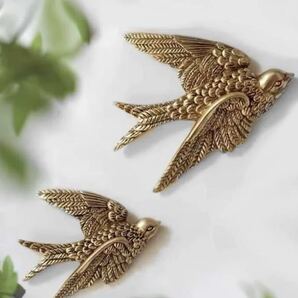 北欧 ツバメの壁掛け ゴールド 鳥 インテリア雑貨 レトロ アンティーク リビング 玄関 階段 トイレ 寝室 キッチン お店