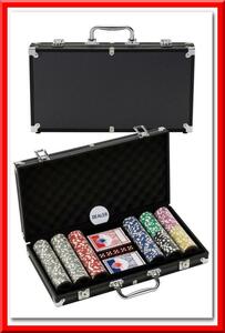 【新品】カジノチップ（300枚 ブラックケース）トランプ・鍵・ボタン付 ポーカーセット