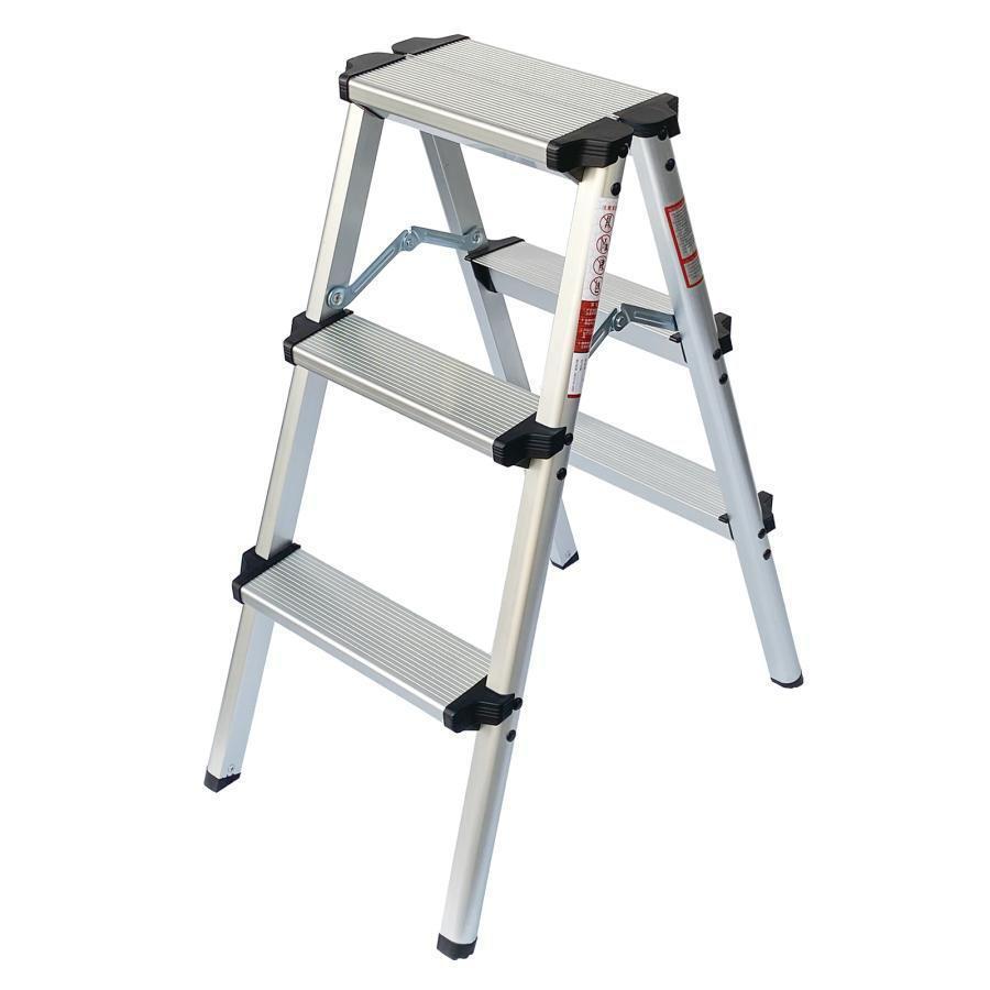 【新品】ONE STEP 脚立 はしご 3段 軽量 耐荷重 150kg(シルバー) 【新品】ONE STEP 脚立 はしご 3段 軽量 耐荷重 150kg(シルバー)