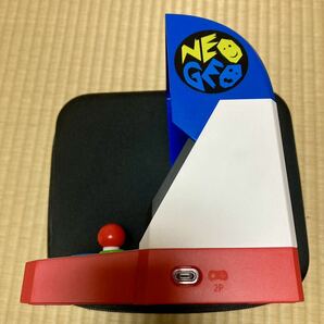 美品 NEOGEO mini ネオジオ ネオジオミニ パッド ホワイト ブラック セット 専用ケース HDMIケーブル付き の画像5