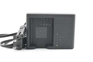 ★純正・良品・完動★ Olympus オリンパス BCH-1 充電器 (k-2896)