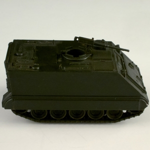 ROCO 戦車 US Armored Personnel Carrier M 113 ジャンク品