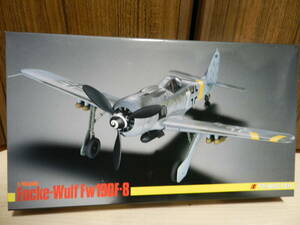 １／48　フォッケウルフ　Fw190F-８　爆撃型　エッチングパーツ・メタルパーツ付き　＜トライマスター＞