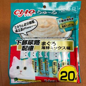 いなば CIAO チャオ ちゅーる 下部尿路配慮 まぐろ 海鮮ミックス味 14g×20本 猫用液状おやつ 国産品 保存料不使用