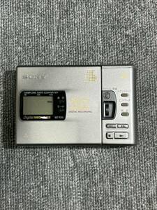 【S2-41】SONY ソニー MD WALKMAN MZ-R30 動作確認済み