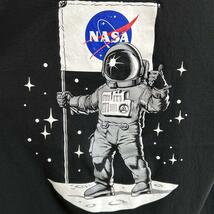 NASA ナサ 宇宙飛行士 月面 フラッグ 宇宙服 企業 Tシャツ 半袖 輸入品 春服 夏服 海外古着 企業 会社 宇宙 スペース 航空宇宙局_画像4