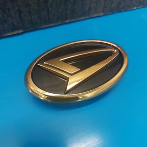 DAIHATSU GOLD EMBLEM L700 GINO L900 MOVE RS ダイハツ ミラジーノ ムーヴ フロント ゴールドエンブレム VIP ビップ CUSTOM カスタム