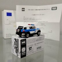 ★トミカ プレゼントキャンペーン 2015 当選品 トヨタ FJクルーザー（ドバイ警察仕様) 非売品 ★_画像2