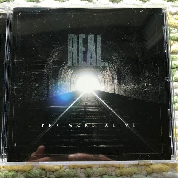 【国内盤CD】The word alive - real