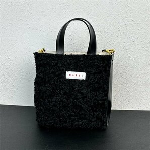 MARNI マルニ シアリング ハンドバッグ ブラック ショルダーバッグ 2way 鞄 カジュアル 通勤鞄の画像1