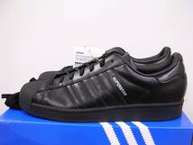 新品 adidas SUPERSTAR 黒黒ガラスレザー US10 28cm 完売モデル 天然皮革 アディダス スーパースター IG8663 ブラックXブラック_画像4