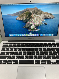 Apple MacBookAir　2015 　シルバー　　A-82