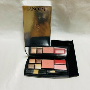 Косметическая палитра Lancome