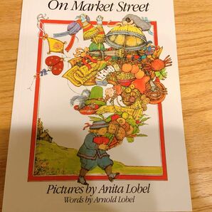 英語絵本　On market street 新品