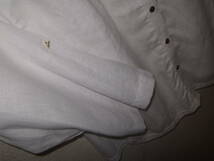 EMYLY　DANIELSエミリーダニエル；リネン麻混長袖シャツ；袖の長さを変えられます；真鍮風ゴールドボタン；Lサイズ_画像4