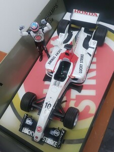 ☆カスタマイズ品！PMA 1/18 BAR ホンダ 006 #10 佐藤琢磨 念願表彰台3位！ USAGP 2004 スタンディングガッツポーズver. ☆