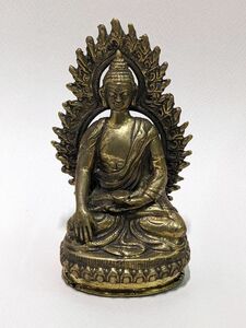 3-92-60　仏教美術　仏像　佛像　坐像　座像　チベット？　時代物　サイズ約（高14.5×幅8.5×奥6cm）