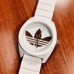 R7715A-YP+ 【ジャンク】 アディダス adidas ADH2918 腕時計の画像2