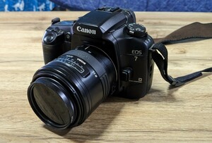 Canon　EOS7 フィルムカメラ ストラップ付き　動作