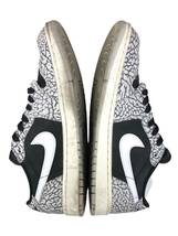 NIKE (ナイキ) AIR Jordan 1 Retro Low OG Black Cement ローカットスニーカー CZ0790-001 30.0cm ブラック メンズ/025_画像6