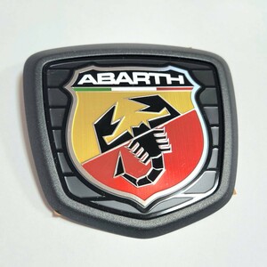 【送料無料】アバルト 純正品 500 595 695 リア エンブレム 新品 ダークグレー ABARTH 未使用 正規品 FIAT