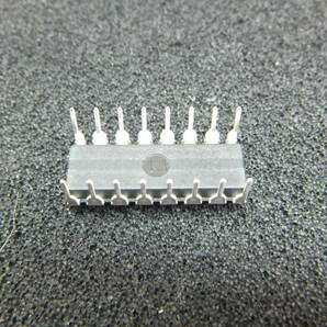 *** TS-790G or UT-10 富士通 PLL IC MB87006A DIP 16P 新品未使用品 ICソケット付き ***の画像2