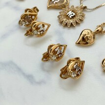 NINA RICCI　ニナリッチ　アクセサリーまとめ　ネックレス　イヤリング　ヴィンテージ品　accessory アクセサリー　大量_画像4