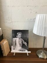 真昼の決闘　グレースケリー　Grace Kelly　映画　写真　輸入品　8x10インチサイズ　約20.3x25.4cm　11902._画像2