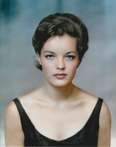 ロミーシュナイダー　Romy Schneider　輸入　写真　約20.3x25.4cm　23254