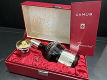 D(326k1) 未開栓/長期保管品 CAMUS カミュ　COGNAC コニャック シルバートップ バカラボトル　デキャンタ ケース付き 箱入 替栓 _画像1