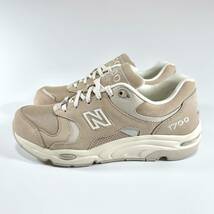 直営店限定 国内正規品 NEW BALANCE CM1700NM ライトベージュ US10 28cm ヌバックレザー 新品 M1700 天然皮革 本革 NB 茶系 スニーカー_画像7