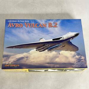 未組立　現状品　プラモデル　cyber-hobby.com　AVRO VULCAN B.2　1/200　DRAGON　イギリス空軍　戦略爆撃機　アブロ　バルカン