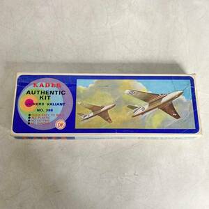 未組立　現状品　プラモデル　KADER　ケーダー　AUTHENTIC KIT　OK　VICKERS VALIANT　WZ365