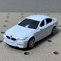 トミカサイズ　BMW M5 ルース_画像1