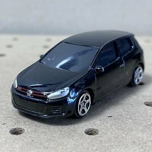 トミカサイズ　フォルクスワーゲンゴルフGTI ルース