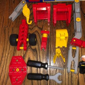 LEGO レゴ duplo デュプロ ブロック 車 工事車両 キット 3歳以上 おもちゃ 男の子 知育玩具 一部部品欠損あり 箱付き 中古品 tn3030の画像3