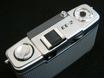m3740642 美品 撮影可 オリンパス ペン EE-2 EE2 olympus pen ee-2 ee2 vintage half frame camera from japan フィルムカメラ カメラ_画像5
