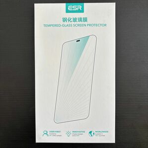 ESR iPhone 13 Pro Max ガラスフィルム 全画面 保護 フルスクリーン 指紋防止 簡単 2枚 取り付けキット