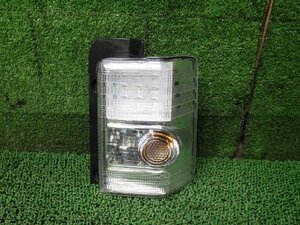 ムーヴ コンテ DBA-L575S 右テールランプ 81550-B2500 ＬＥＤ TOKAI 20514 [ZNo:06002153]